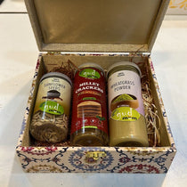 Healthy  Gift Hamper  -Sunflower seeds(100gm),Bajra Crackers(90gm) & Wheatgrass powder(100gm)